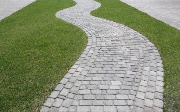Paver Walkway Service in Tampa