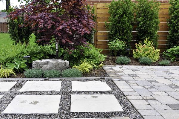 Garden Hardscaping in Tampa