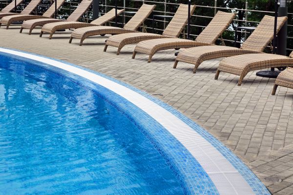 Poolside Hardscaping in Tampa